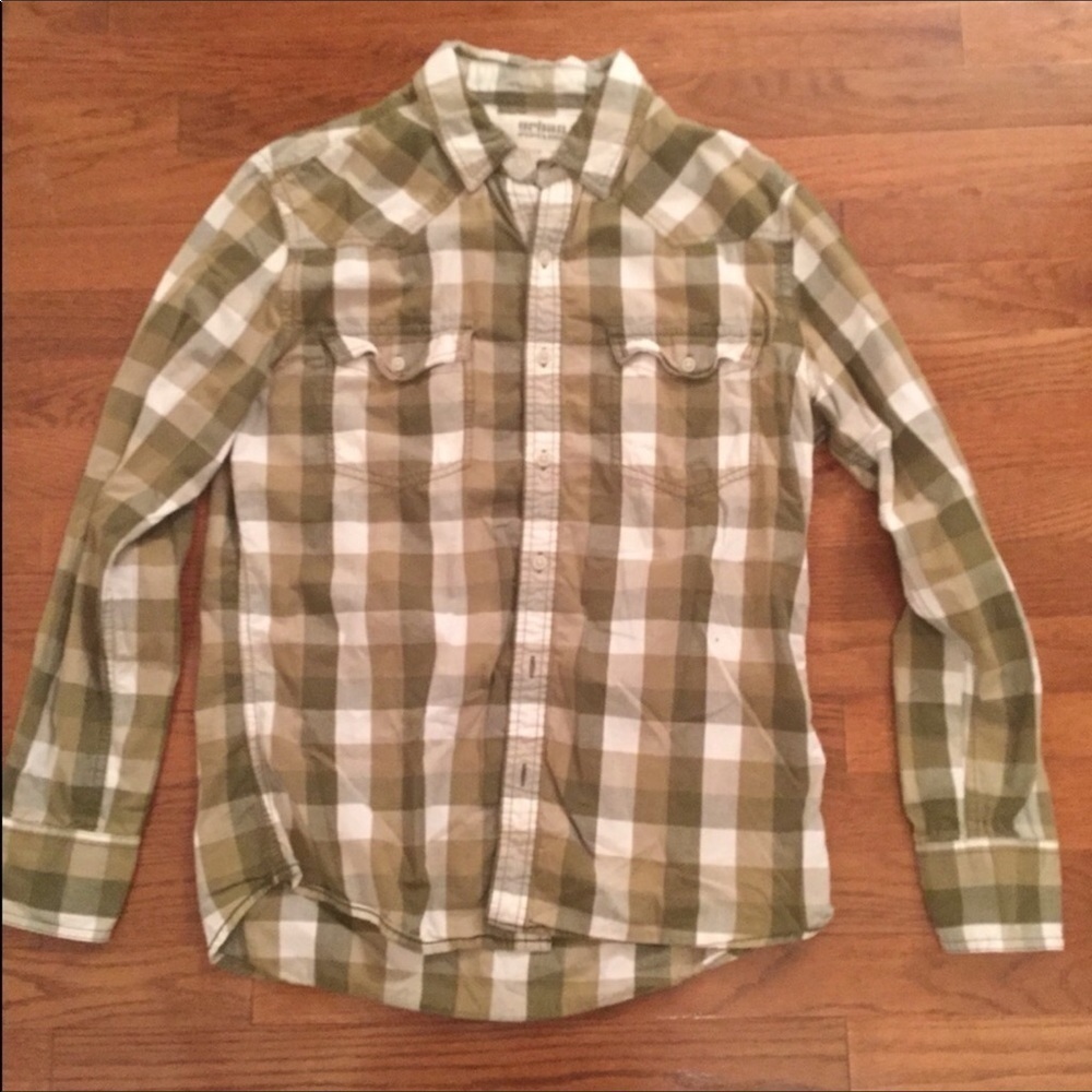 GREEN CHECKERED URBAN PIPELINE SHIRT MEDIUM